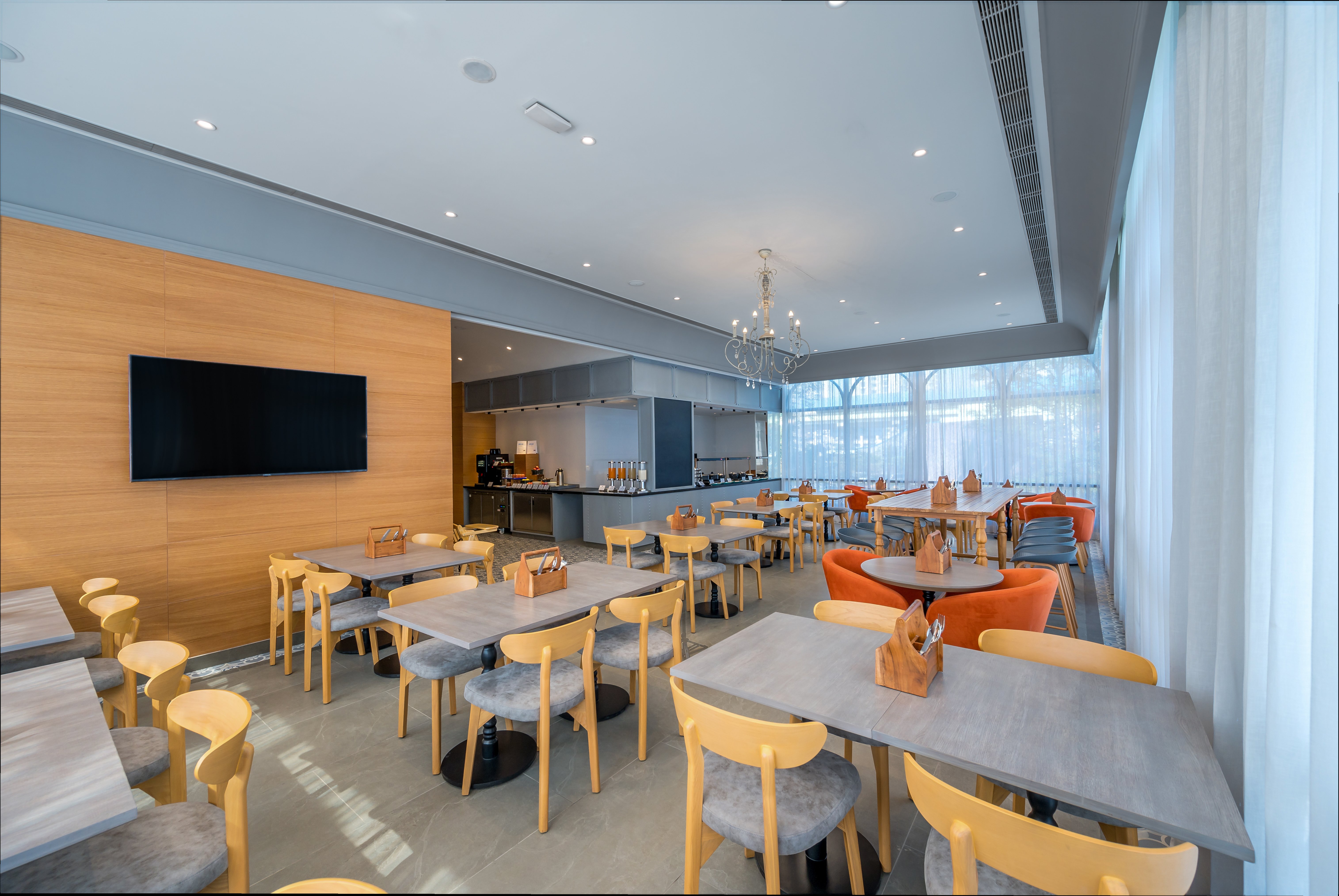 Holiday Inn Express Kolkata New Town 28/30