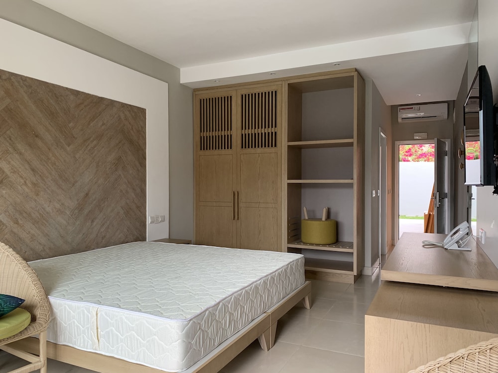 African Princess Beach Hotel 8/50