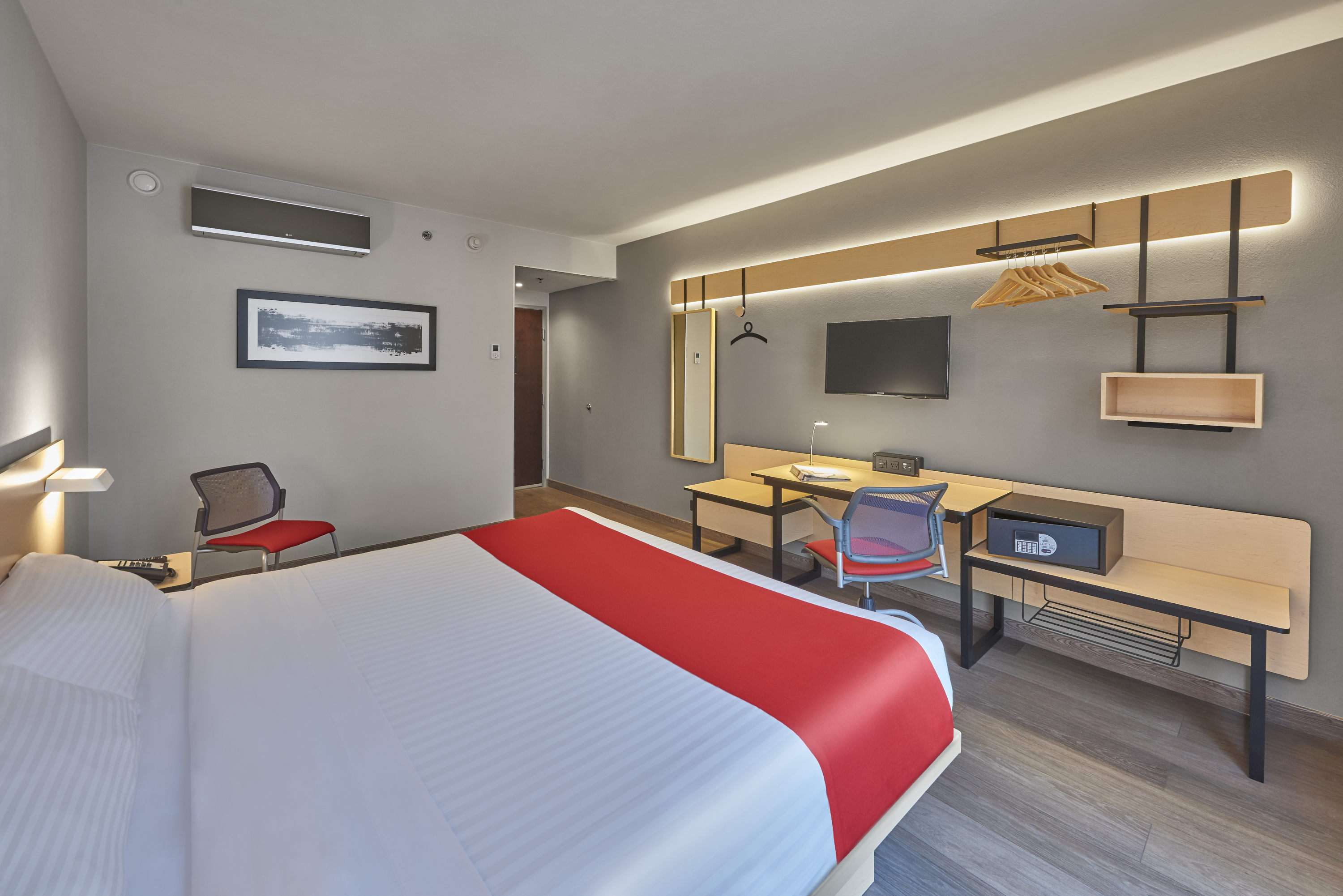 Room Queen
