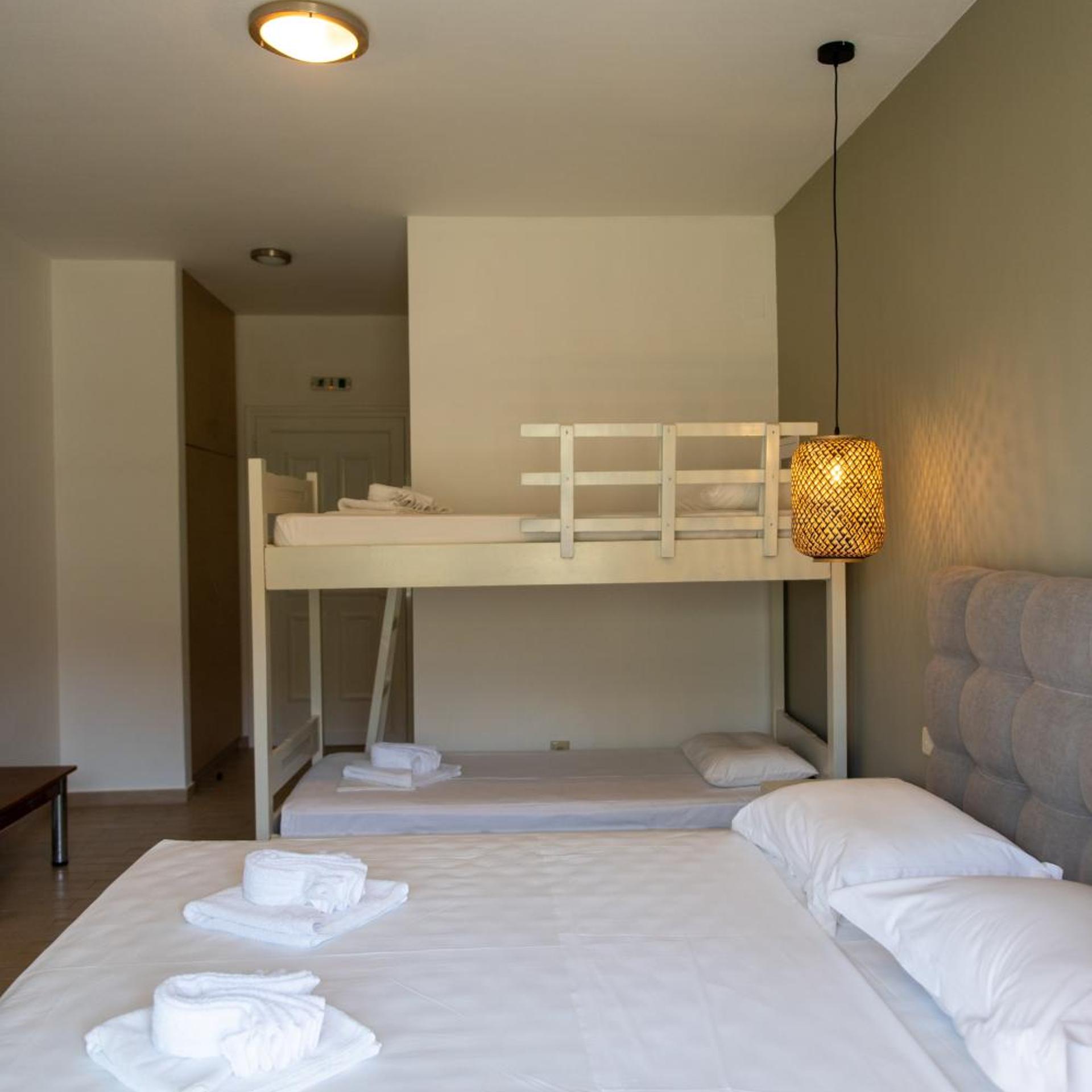 Elina Hotel Perdika 12/55
