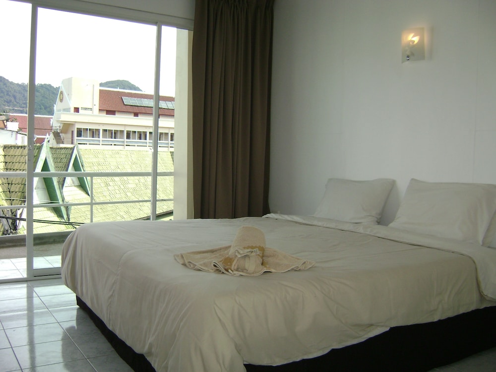 B & B Patong Beach House 9/34