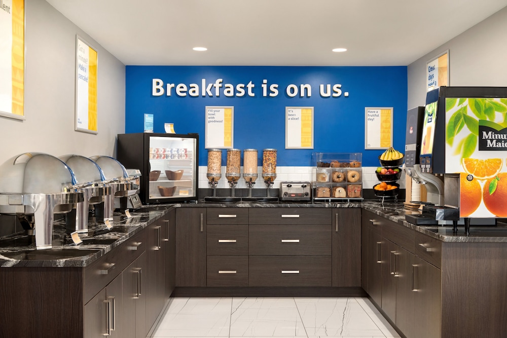 Days Inn By Wyndham Wainwright 20/27