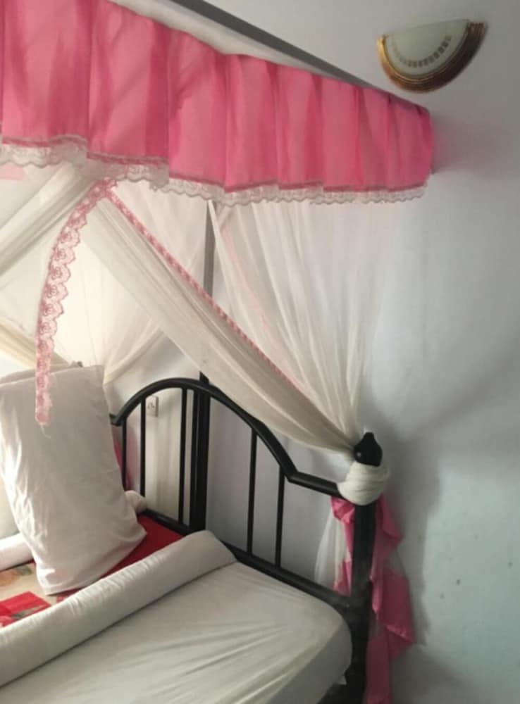 Kutetere Motel 13/21