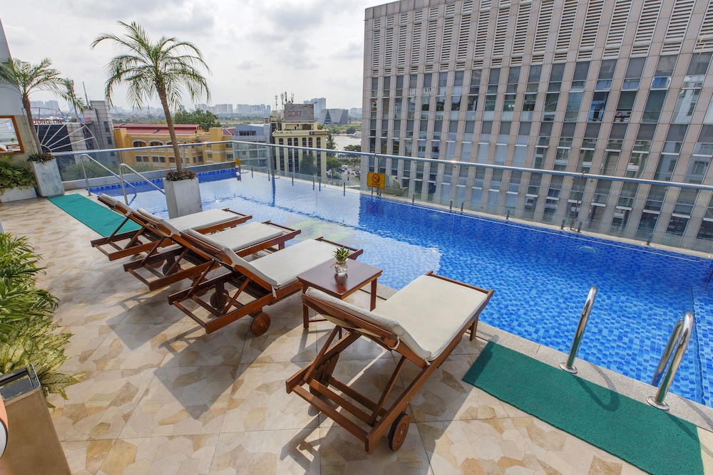 Huong Sen Annex Hotel 63/68