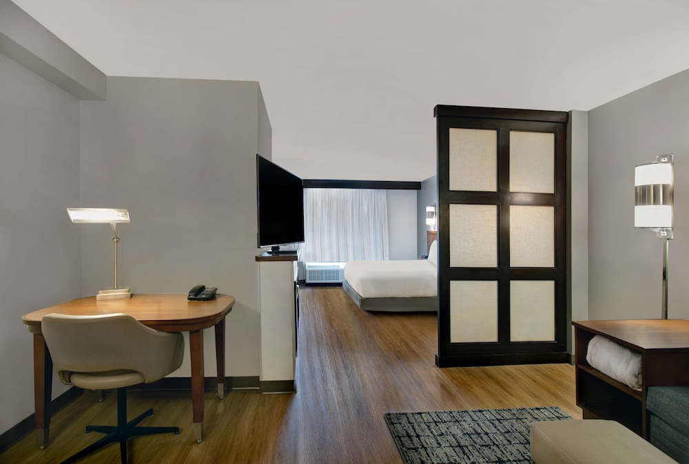 Hyatt Place Jackson/ Ridgeland 44/68