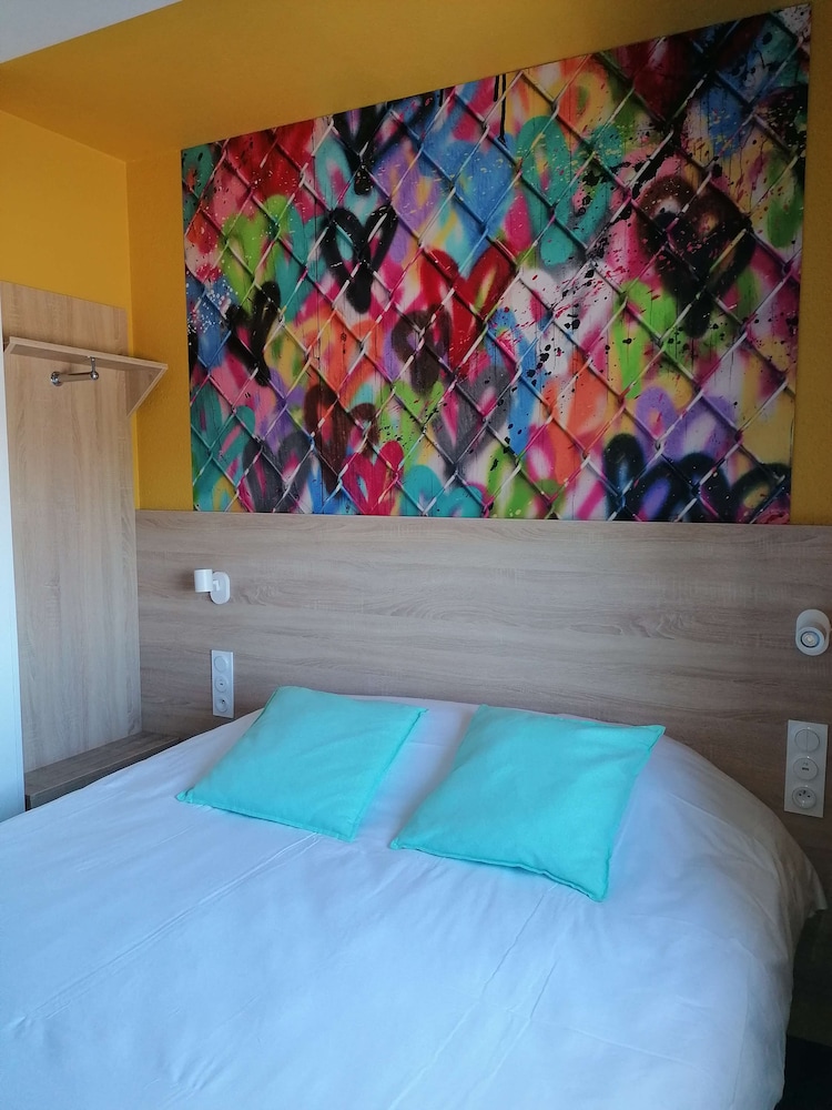 Kyriad Direct Orleans Sud Olivet 18/49