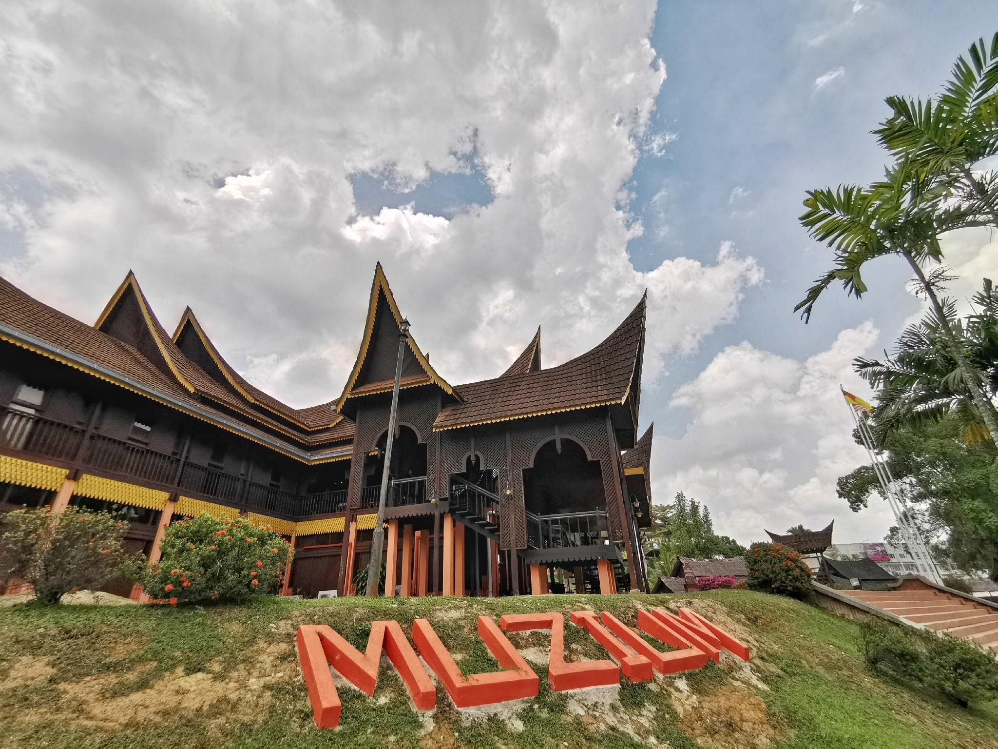 OYO 680 Seremban Inn 88/92