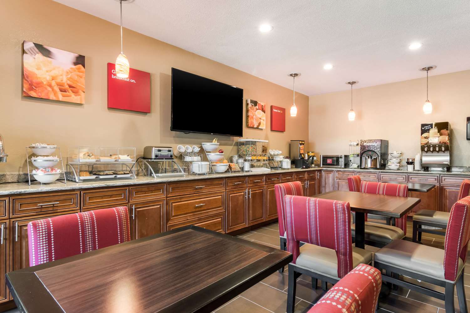 Comfort Suites Eufaula North 32/51