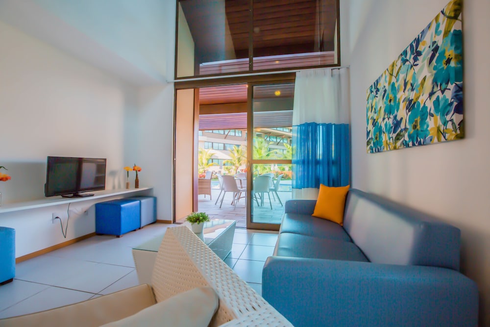 Nui Supreme Beach Living 19/48