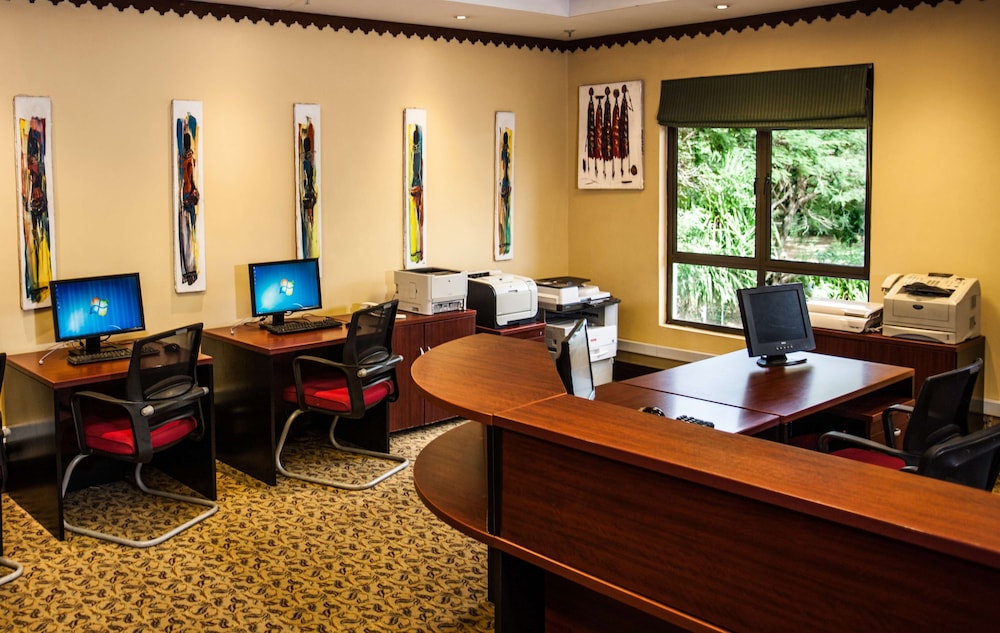 Southern Sun Dar Es Salaam hotel 54/61