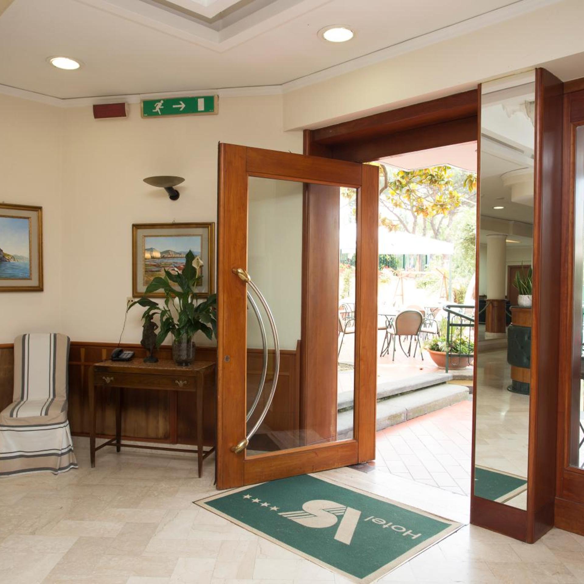 Hotel Villa Serena 11/51