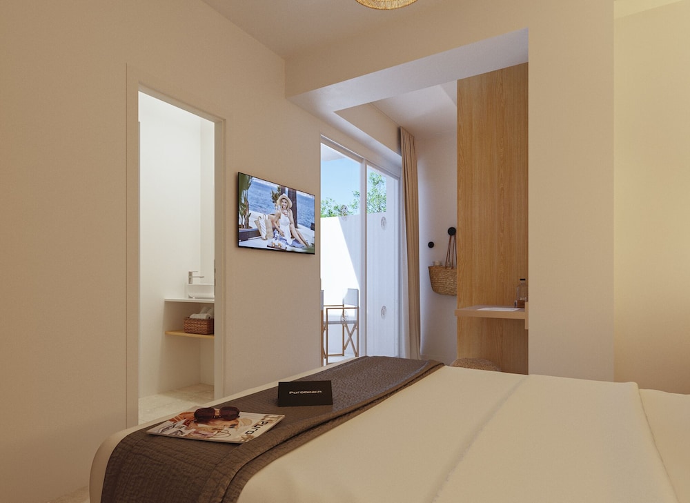 Mediterranean, Double Bed