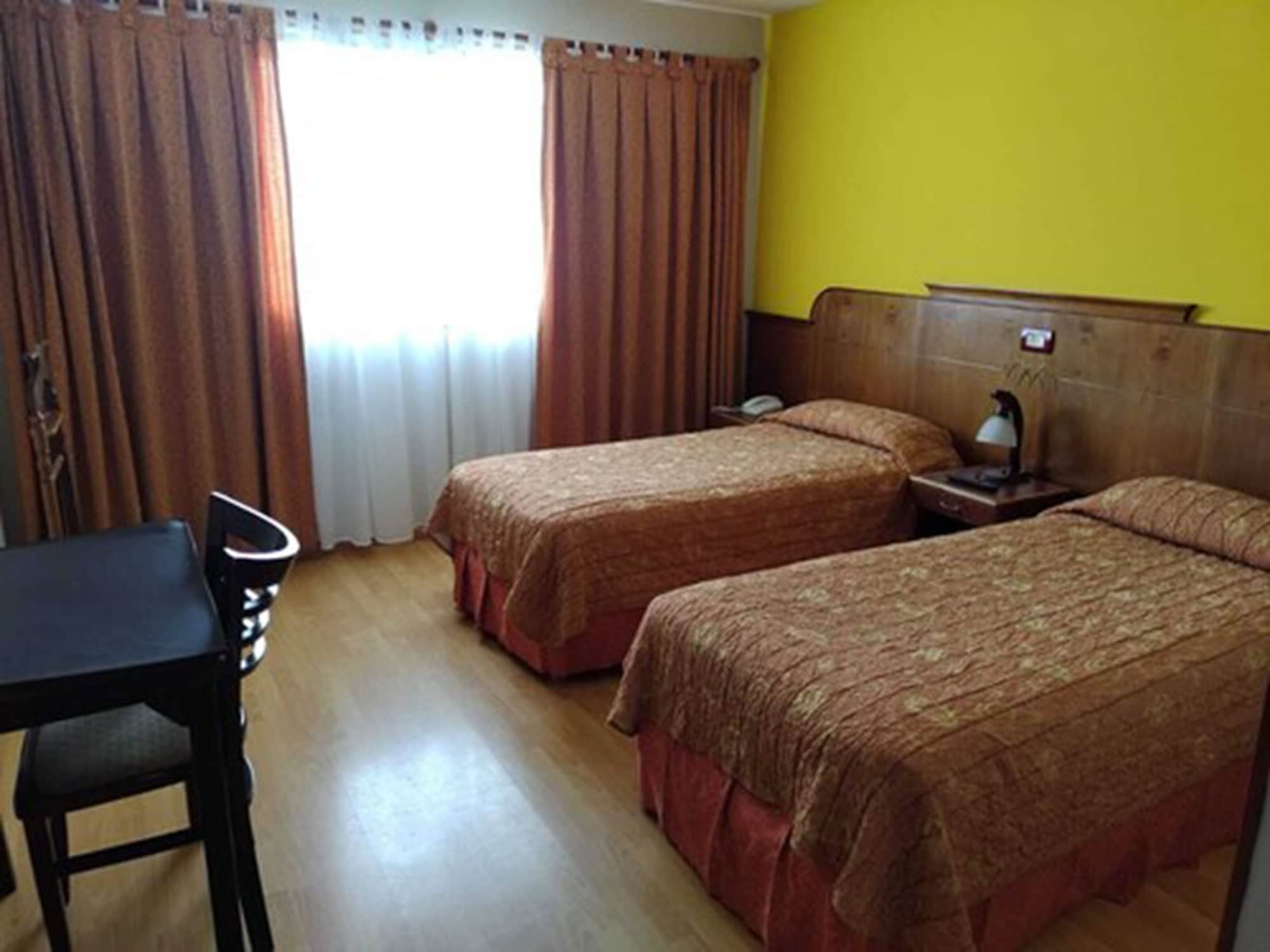 STANDARD, TWIN BEDS