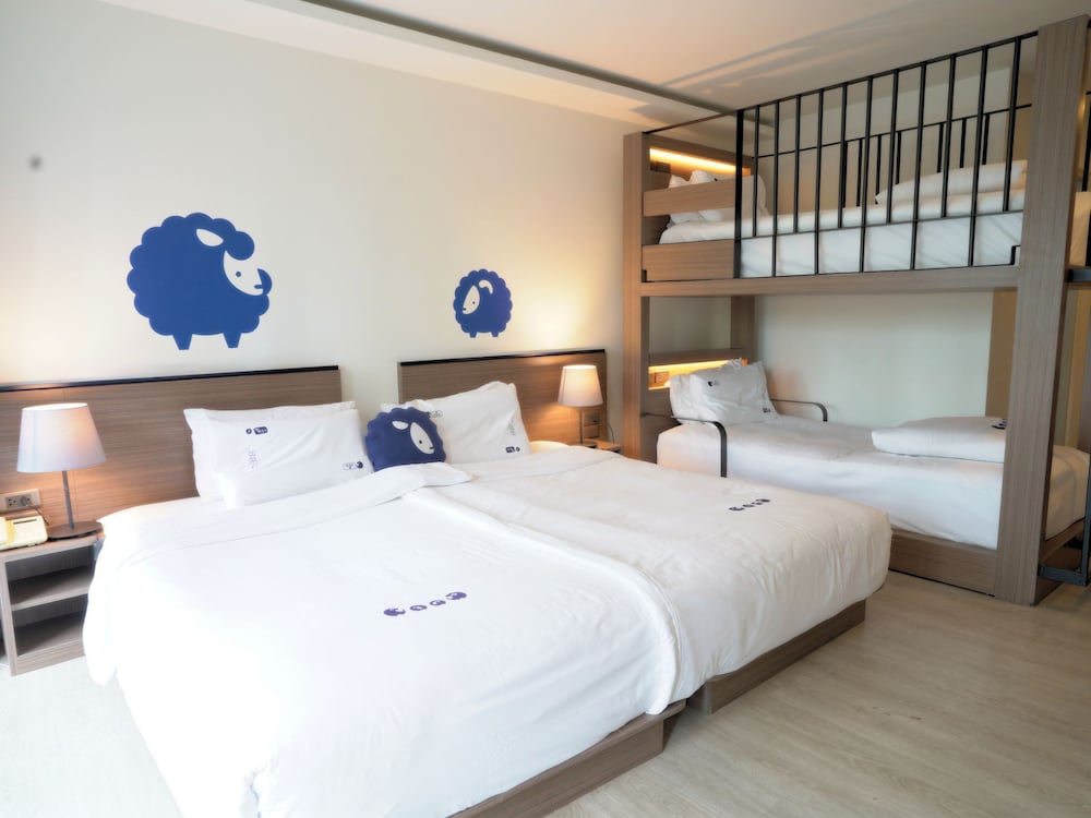 KOKOTEL CHIANG MAI NIMMAN 11/50