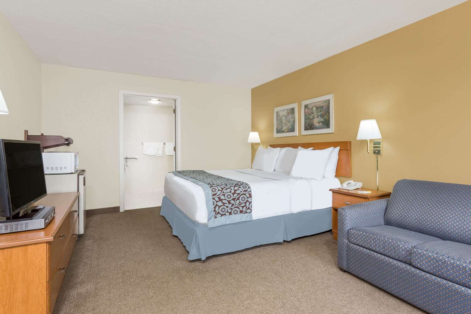 Days Inn by Wyndham Elberton 3/6