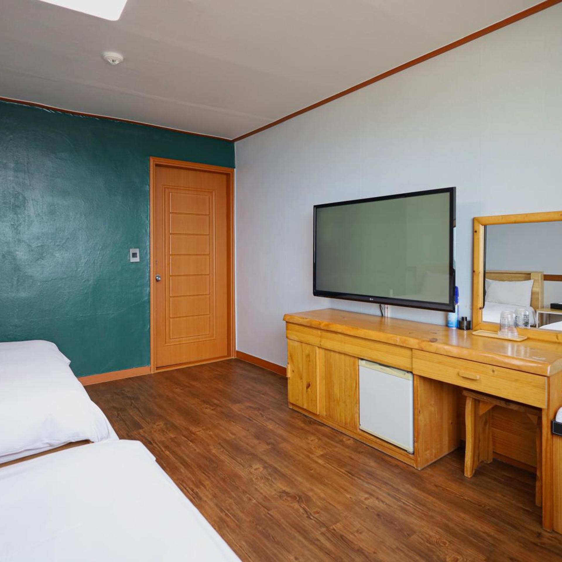 Fantastic Ocean View Sydney Hotel 38/51
