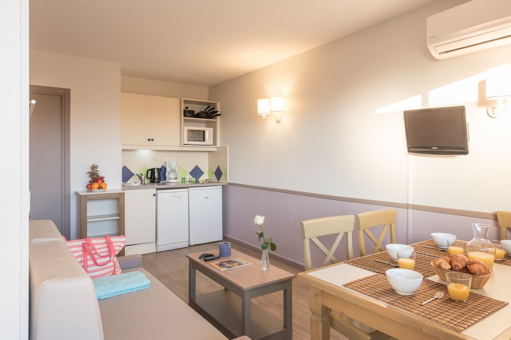 RESIDENCE LA ROSTAGNE 35/50