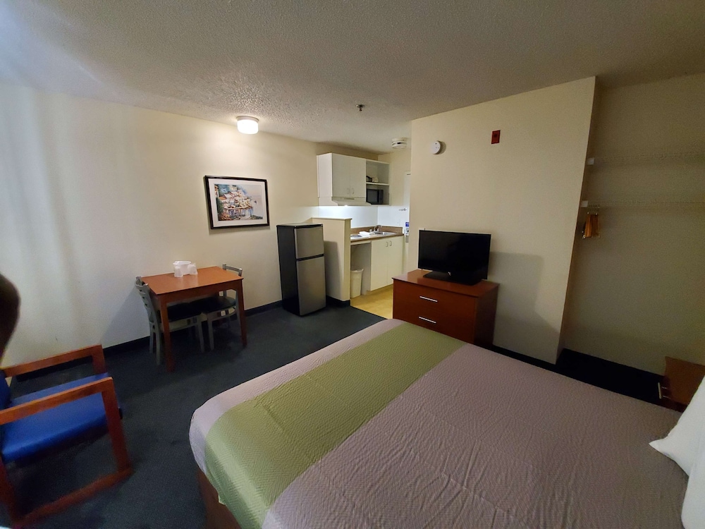 Motel6 Richmond, VA - I-64 West 34/58