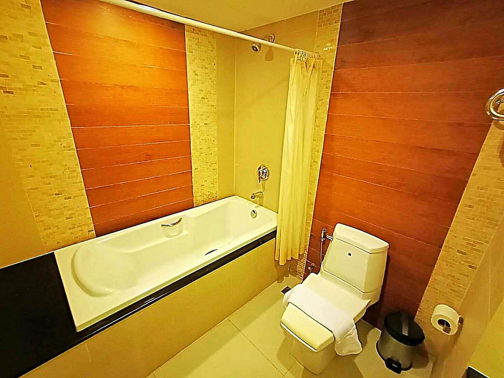 Royal Thai Pavilion Jomtien Boutique Resort 17/78