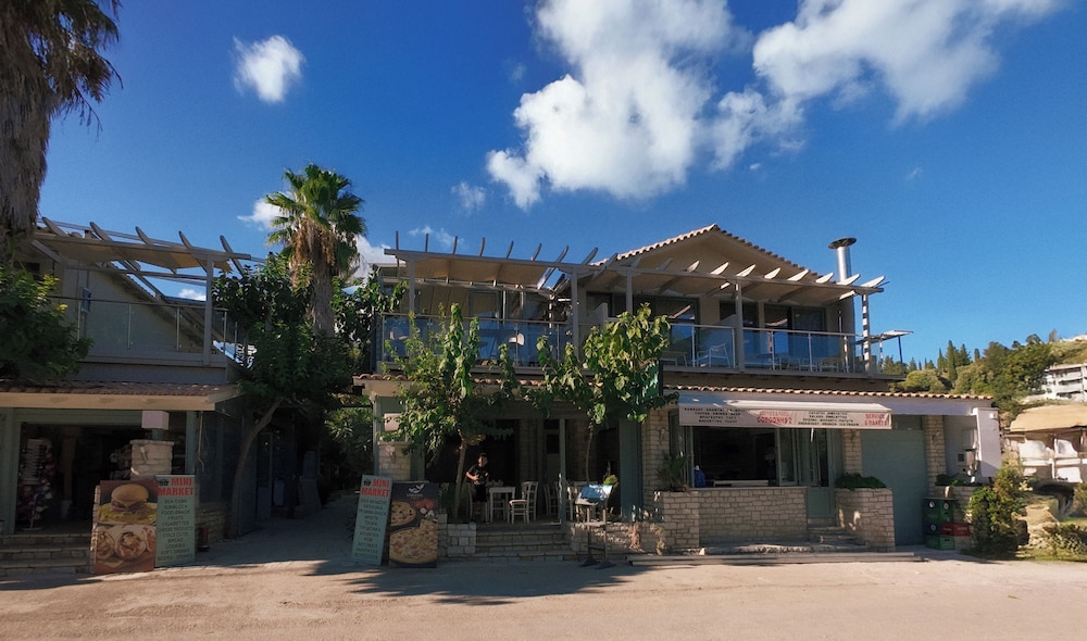Rouda Bay Beach Hotel 42/50