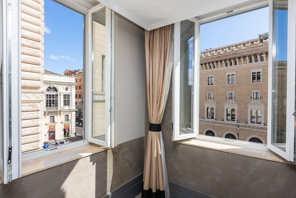 Hotel Castellino Roma 44/78