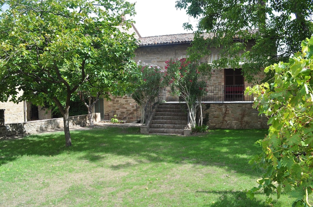 surroundings