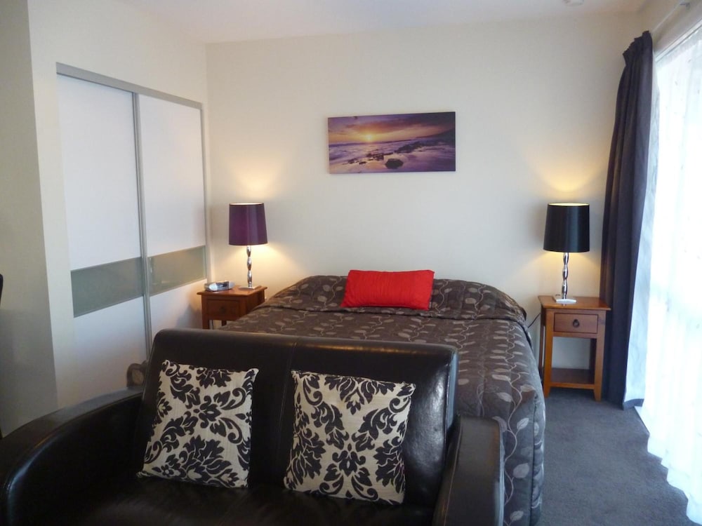 Cashel Court Motel 17/31