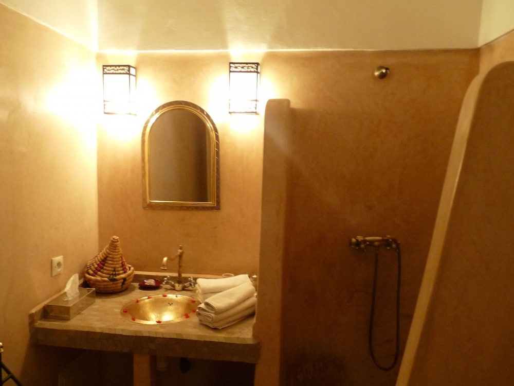 Riad Anya 48/50