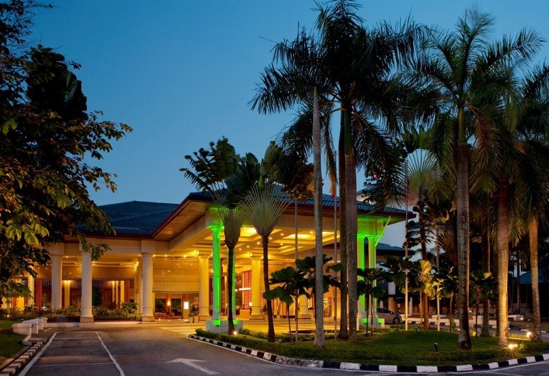 Hilton Shah Alam Glenmarie 2/50