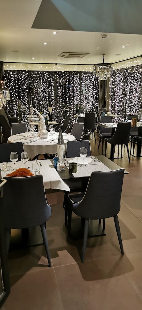 Comfort Hotel Cergy Pontoise Comfort FR06 28/36