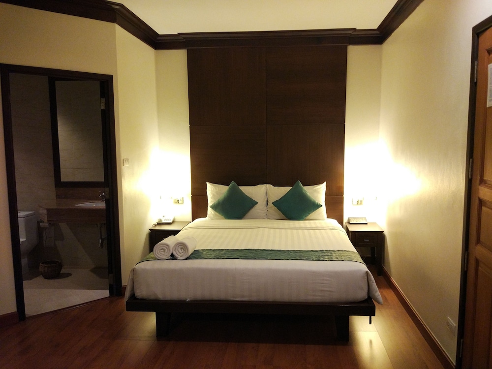 Fresh Inn Hotel 25/64