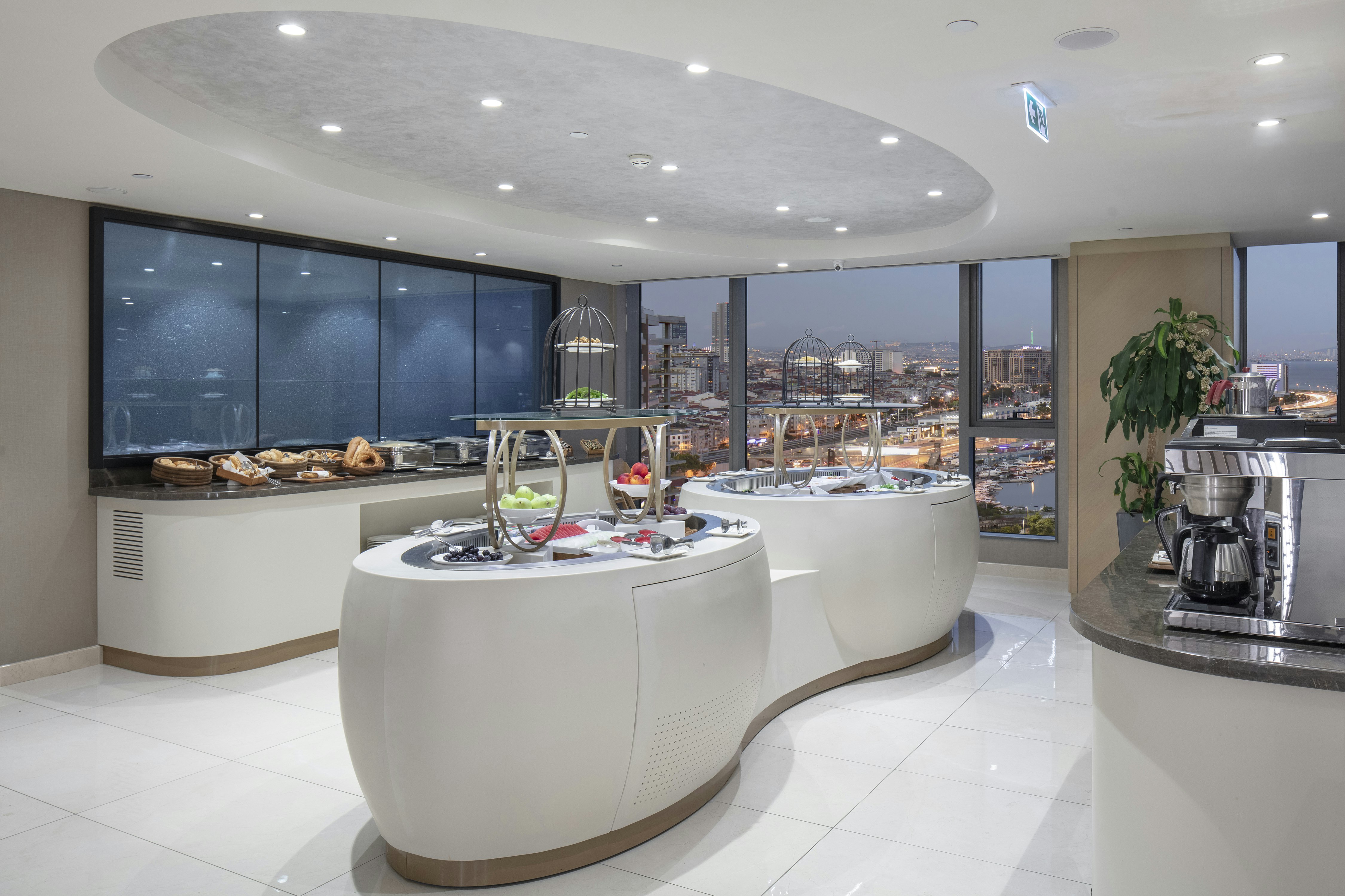 Hilton Istanbul Bakirkoy 31/44