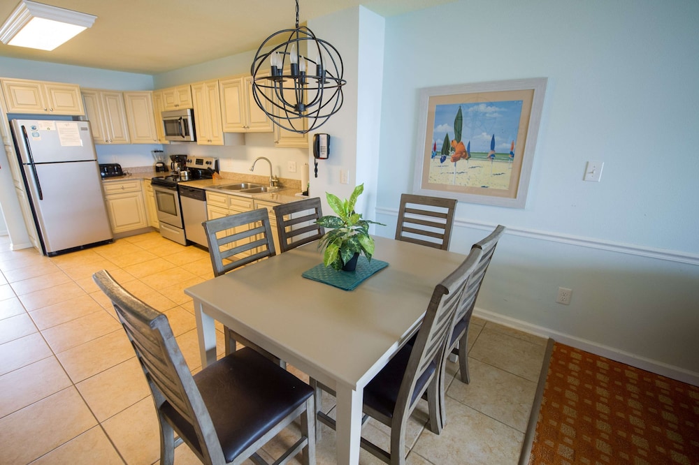 Sandpebble Beach Club Surfside Beach 43/55