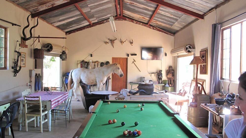 Caracal Lodge 12/36
