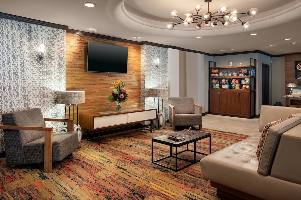 Four Points By Sheraton Hotel Suites San Francisco Airport 25/33