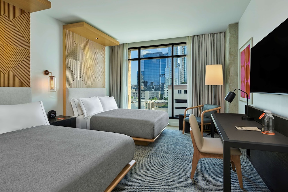 Premium, 2 Queen Beds, Urban View, City View, Canopy By Hilton Austin Downtown 3/5