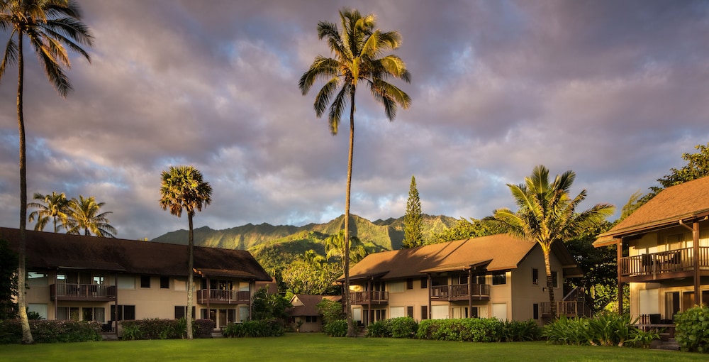 Hanalei Colony Resort 10/73