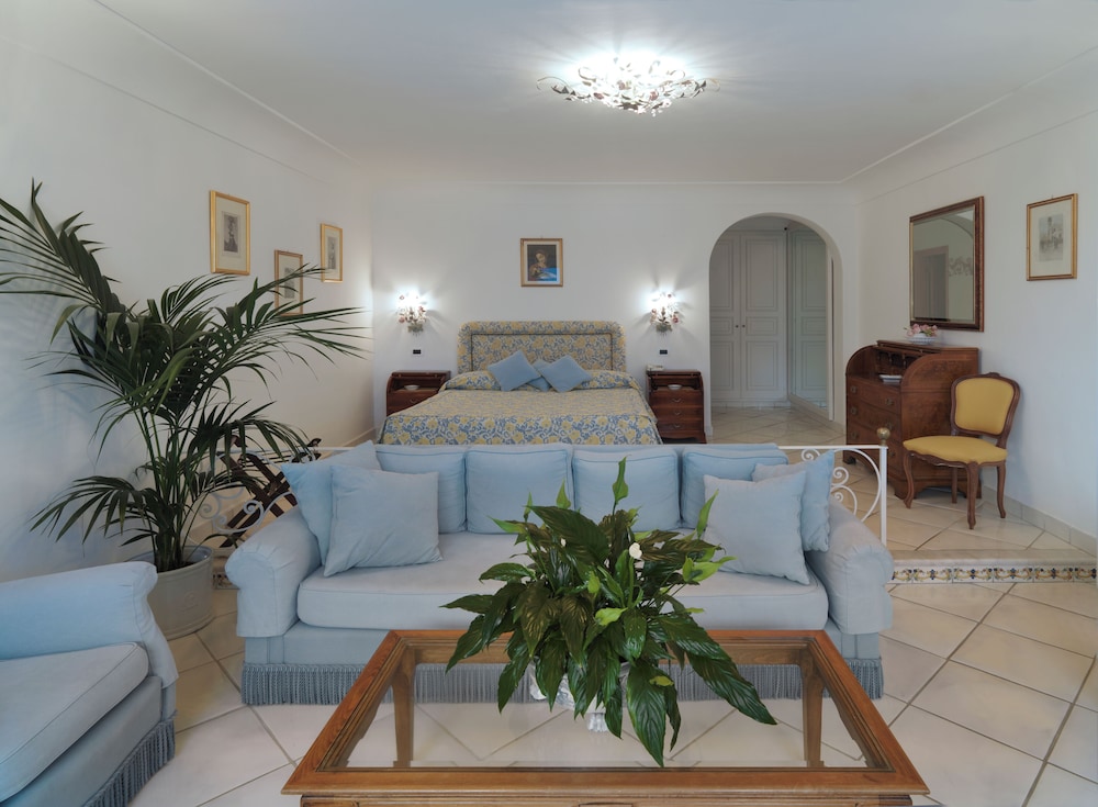 Hotel Villa Brunella 51/74