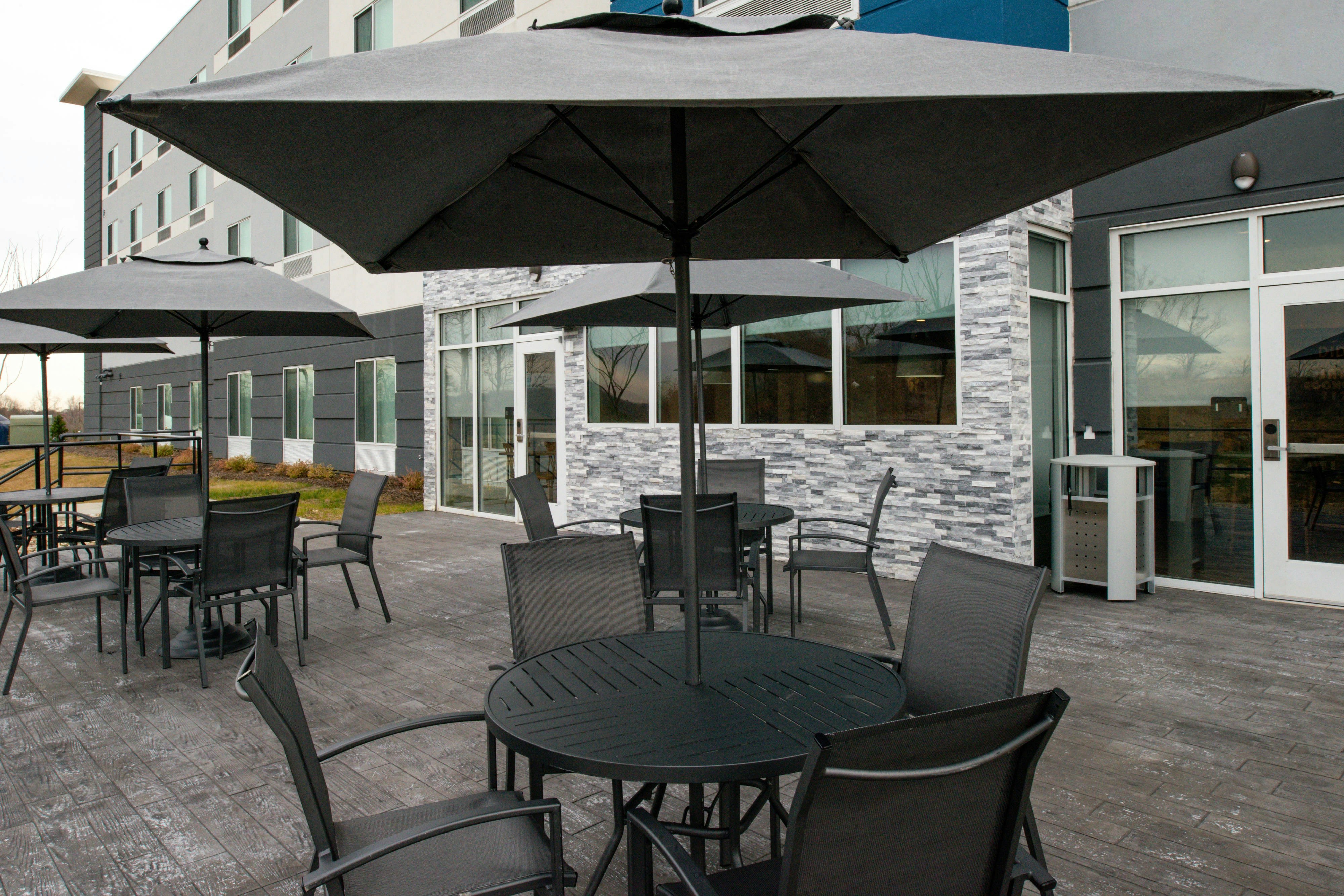 Fairfield Inn & Suites by Marriott Charlotte University Research Park 12/17