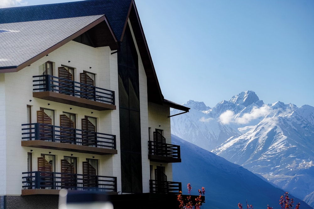 Suatis Resort Kazbegi 5/65