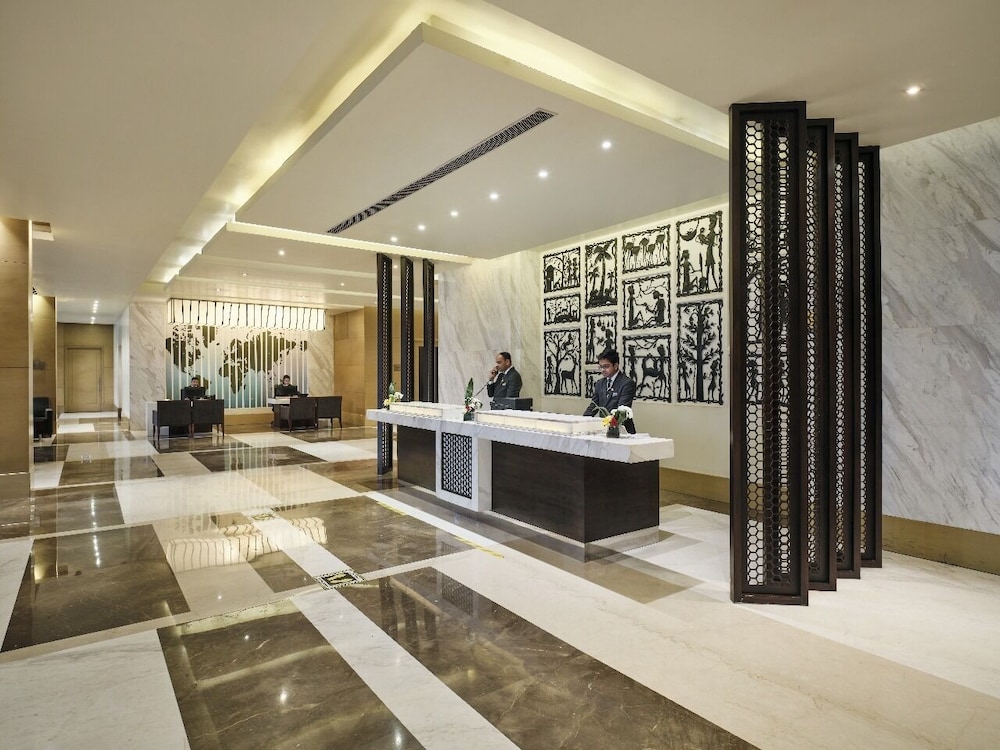 Hotel Sayaji Raipur 11/73