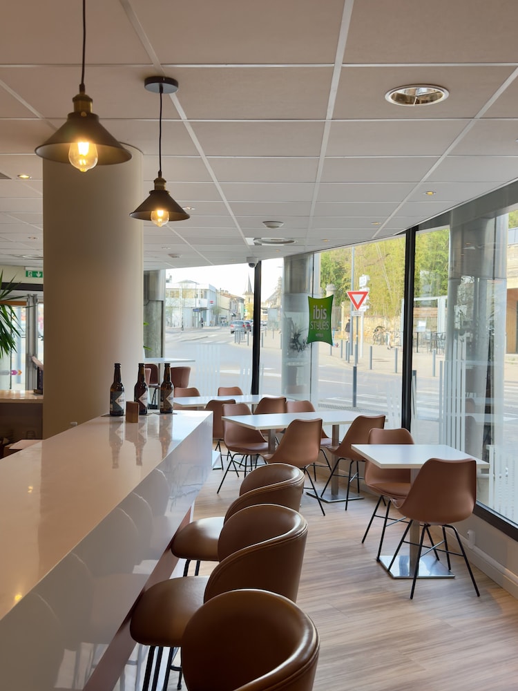 Ibis Styles Bordeaux Saint Medard 38/50