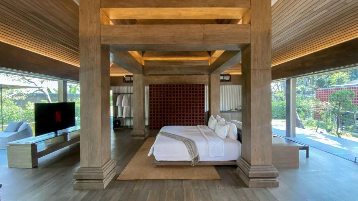 Djoglo Luxury Bungalow 13/44
