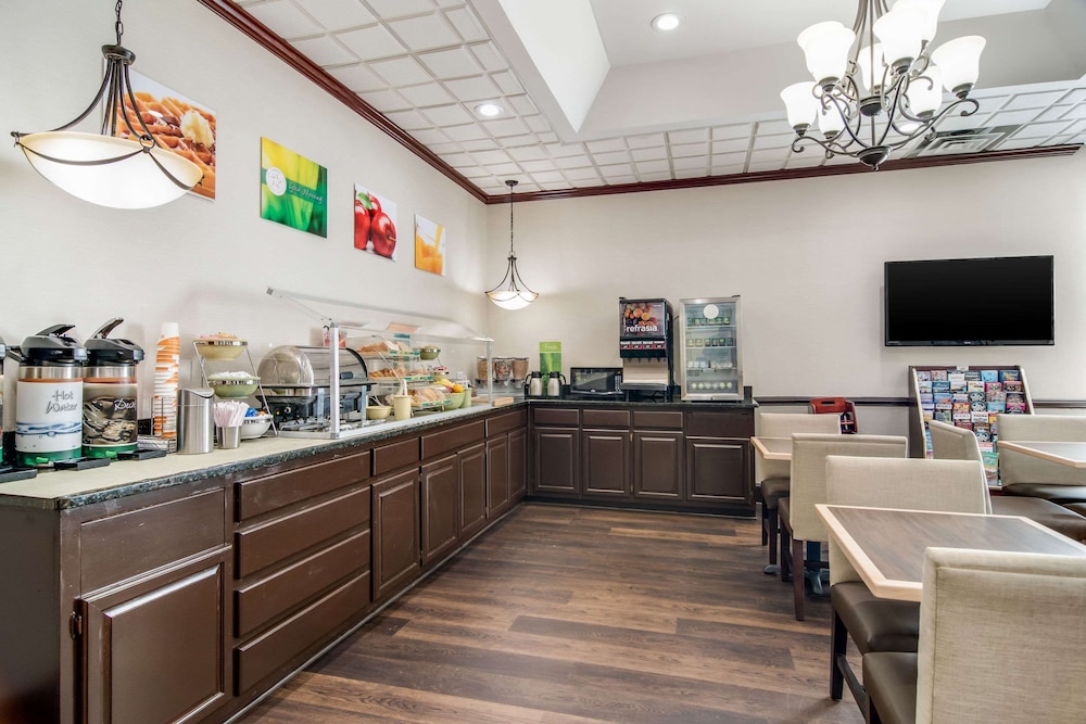 Quality Inn Suwanee I-85 32/39