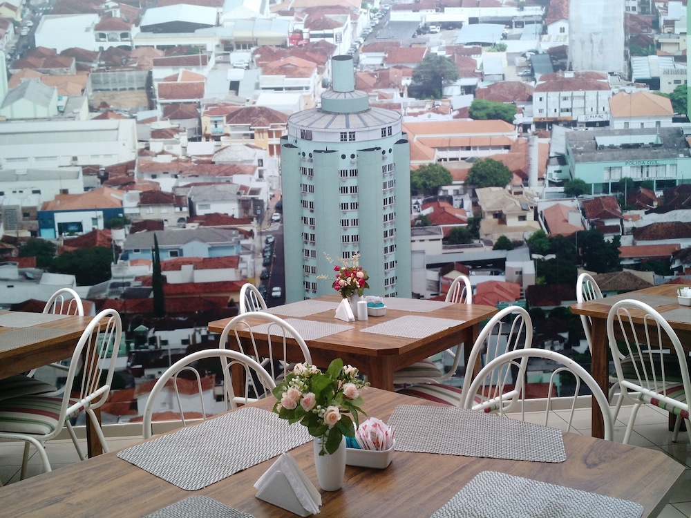 TOWER FRANCA HOTEL 49/67