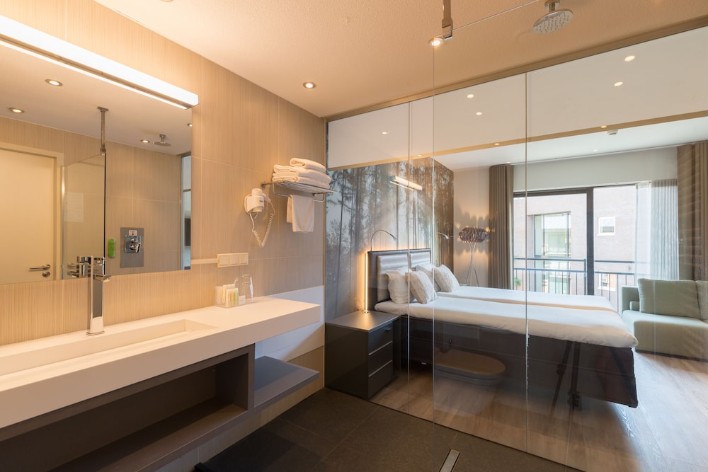 GOLDEN TULIP JAGERSHORST EINDHOVEN 50/50