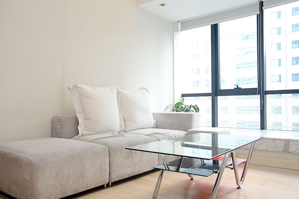 Private-Enjoyed Home ApartHotel - R&amp;F Stanley Apartment 34/50