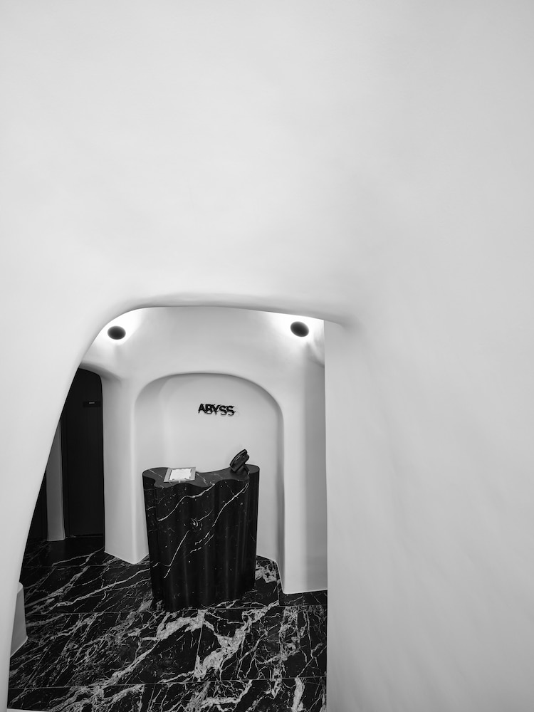 Abyss Santorini - Adults Only 13/50