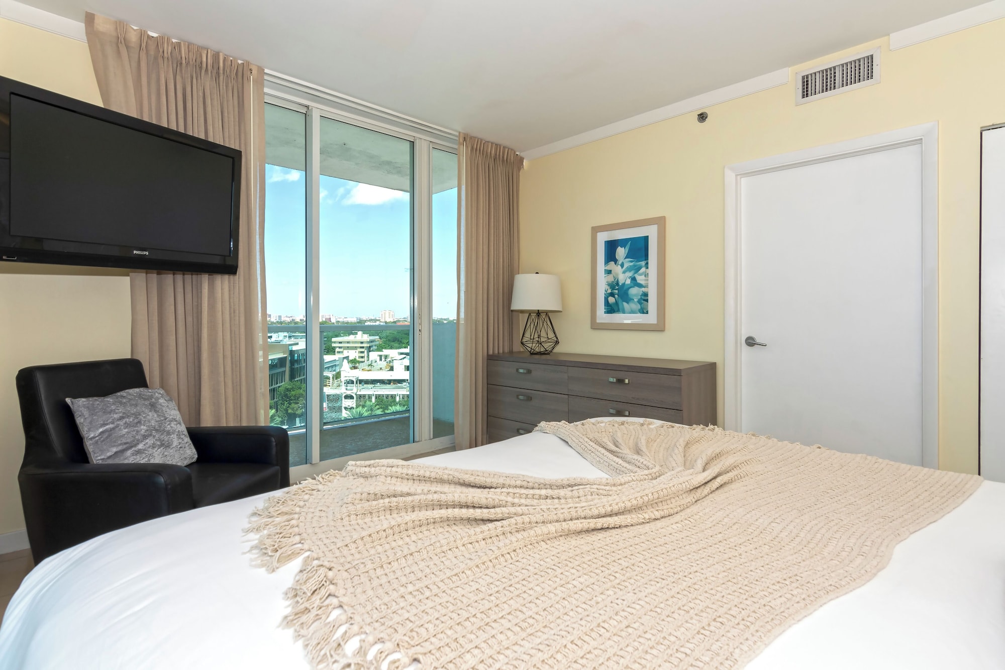 1 BEDROOM, CONDO, SUPERIOR, BAY VIEW