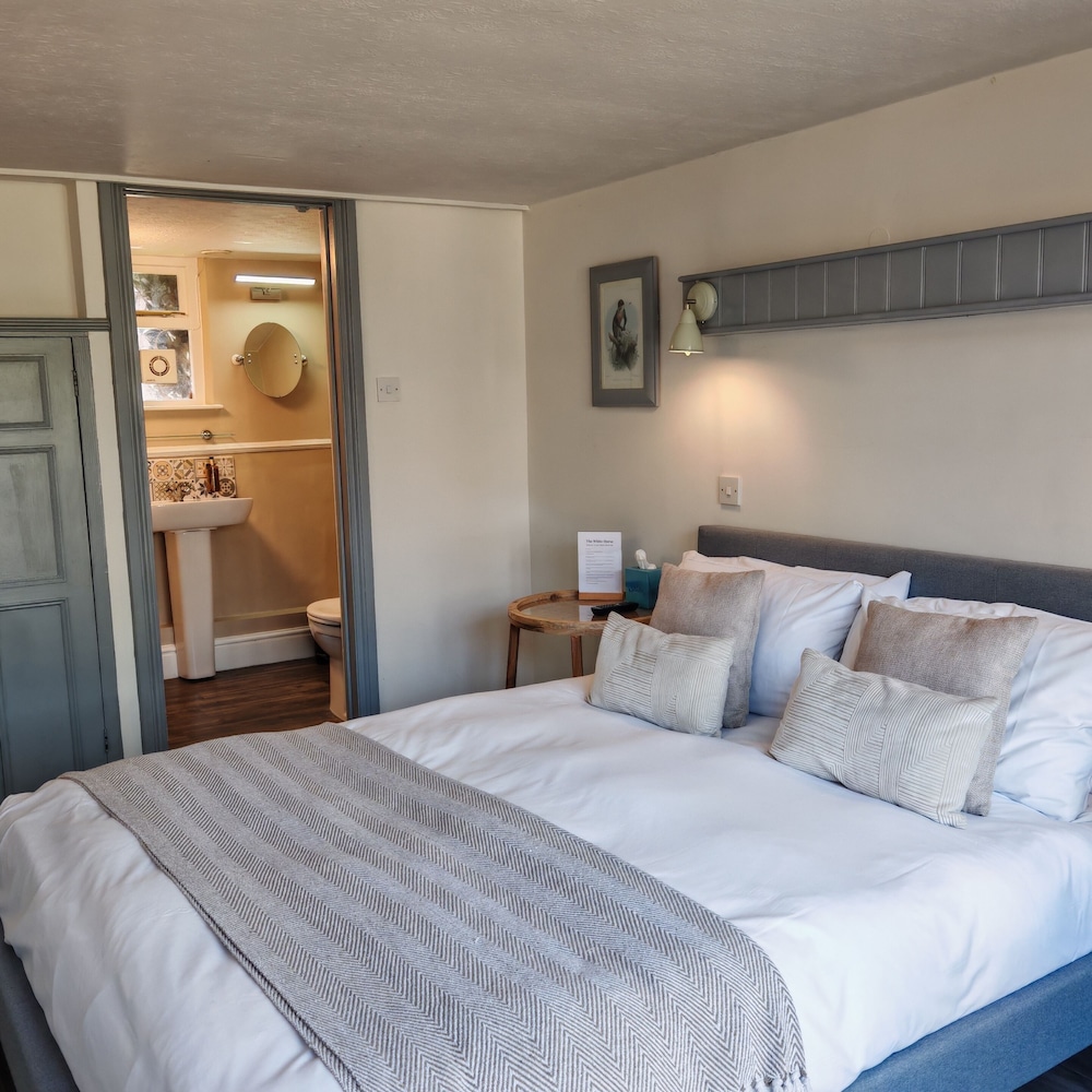 The White Horse Inn 14/62